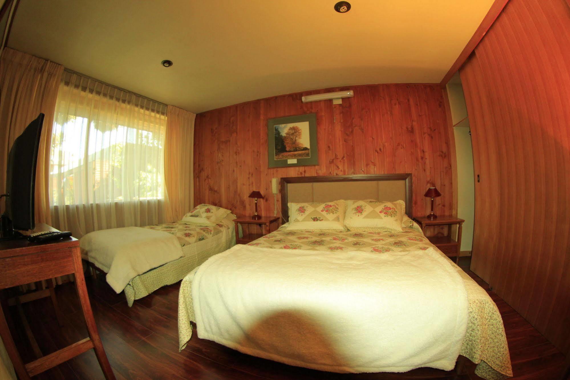 Hotel Costanera Pucón Esterno foto